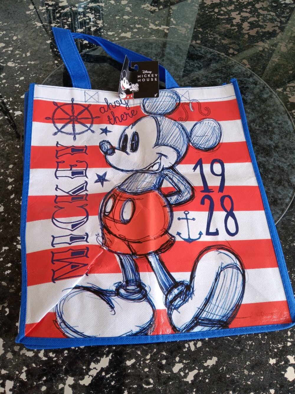 Mickey and Minnie tote bags   24 bags 6 designs